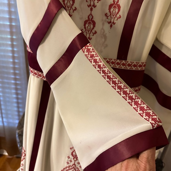 New without tag  3  peice  thobe  size   M/L ( only 1 left 🌺🎁 - Picture 8 of 12